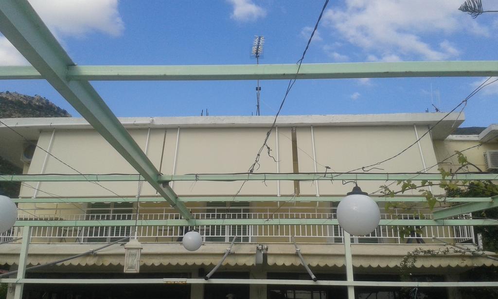 Manoleas Rooms To Let Леонідіон Номер фото